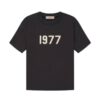 Essentials 1977 Schwarzes T-Shirt